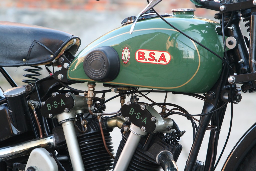MotoMania - Motors - Details - BSA J34-11 500cc OHV V-Twin 1934