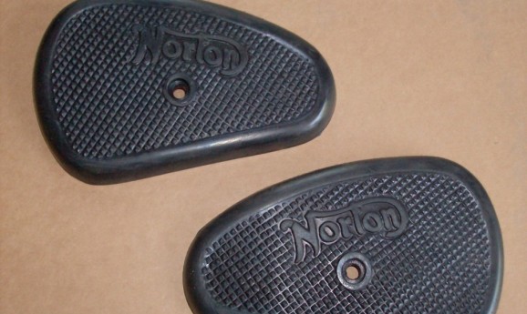 Norton kneegrip rubber