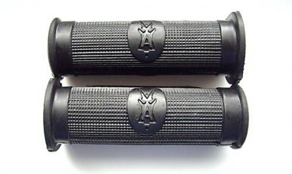 Ariel handlebar grips